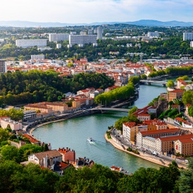 web-MB-lyon.jpg